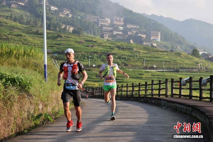 各族自治县, lUAA